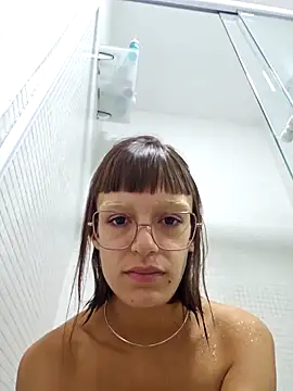 Snapshot of nina_kink chatting on 10-17-25, 10:23 nina kink online show from 10-17-25, 10:23