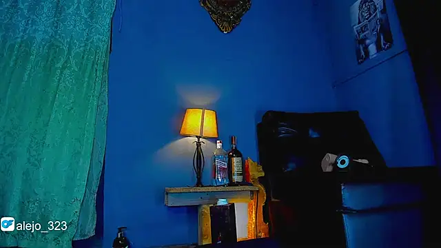 alejo  323   online show from 11-10-25, 01:37