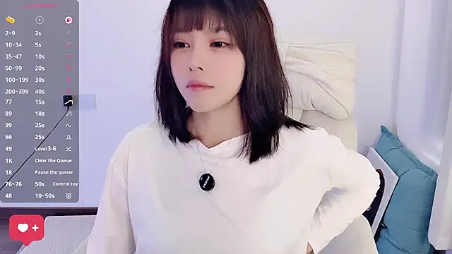 Snapshot of yara_hot1 chatting on 01-12-26, 05:23 yara hot1 online show from 01-12-26, 05:23