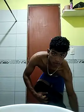 Snapshot of Lale-Adrian chatting on 11-24-25, 11:48 Lale-Adrian online show from 11-24-25, 11:48