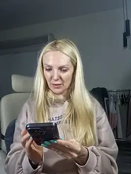 Monna online show from 02-05-26, 04:00