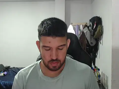 Axel11113 online show from 09-19-25, 03:52