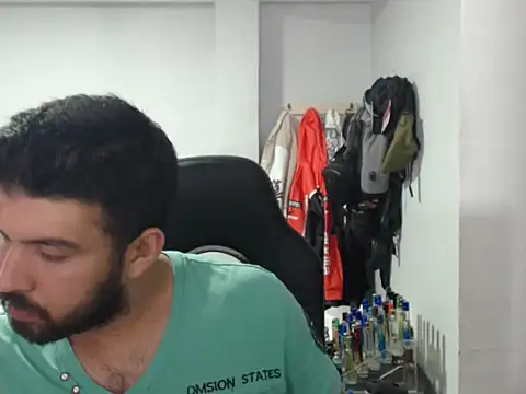 Axel11113 online show from 10-21-25, 04:02