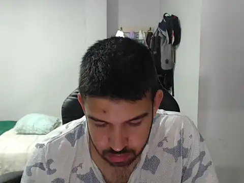 Axel11113 online show from 11-15-25, 03:37