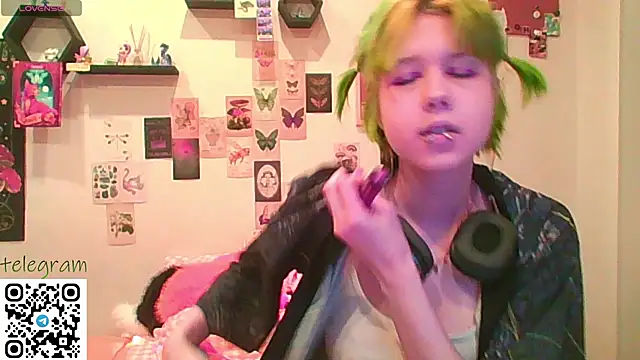 CarolineRichter online show from 02-04-26, 11:09