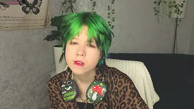 CarolineRichter online show from 03-05-26, 02:51