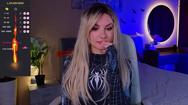 Snapshot of Ginger_Jessy_ chatting on 10-29-25, 02:41 Ginger Jessy online show from 10-29-25, 02:41