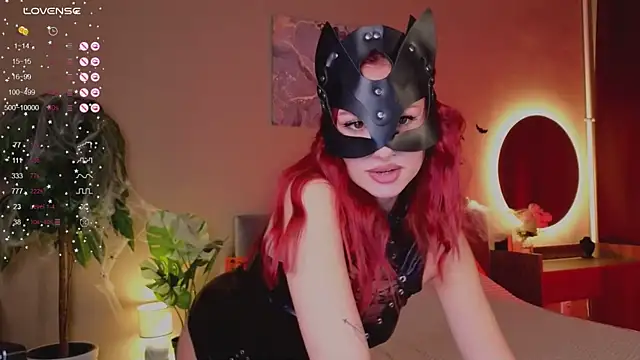 Snapshot of Ginger_Jessy_ chatting on 10-31-25, 02:29 Ginger Jessy online show from 10-31-25, 02:29