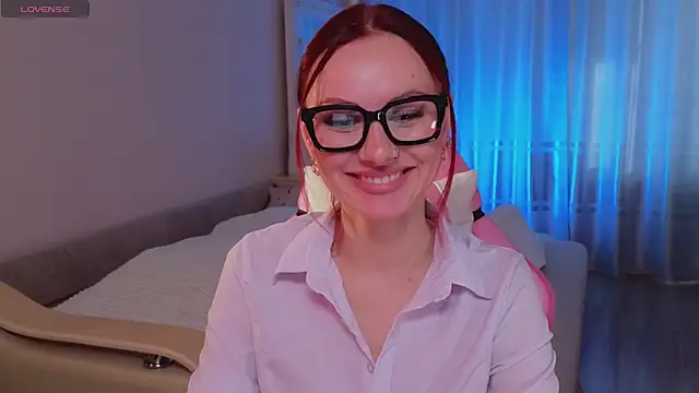 Snapshot of Ginger_Jessy_ chatting on 04-27-26, 04:05 Ginger Jessy online show from 04-27-26, 04:05