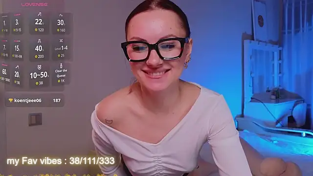 Snapshot of Ginger_Jessy_ chatting on 04-28-26, 07:46 Ginger Jessy online show from 04-28-26, 07:46