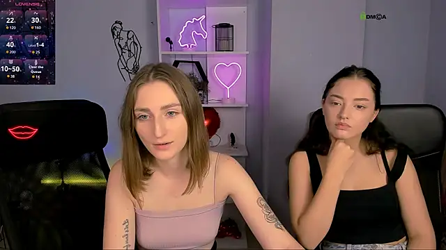 eva smiith  online show from 11-11-25, 08:14