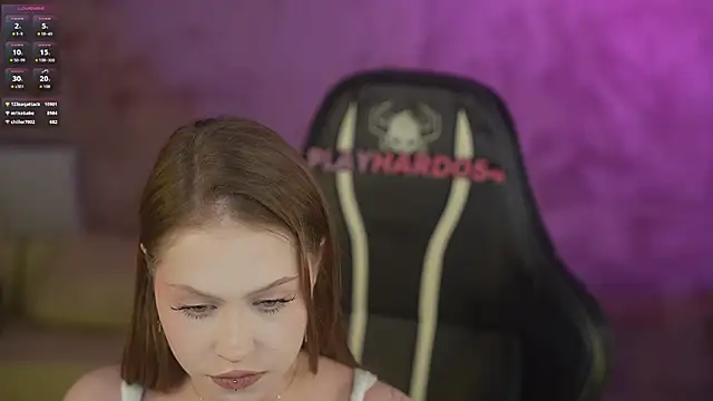 Esmie Smile online show from 03-20-26, 03:33