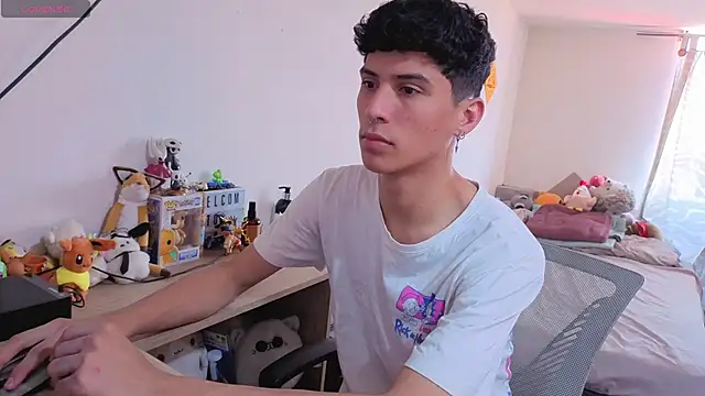 LuClawthorne  online show from 03-21-26, 06:44