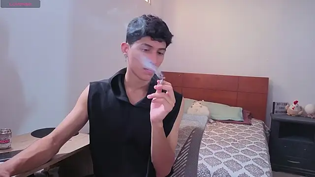 LuClawthorne  online show from 03-28-26, 05:34