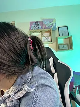 Valerie perez  online show from 09-10-25, 09:59