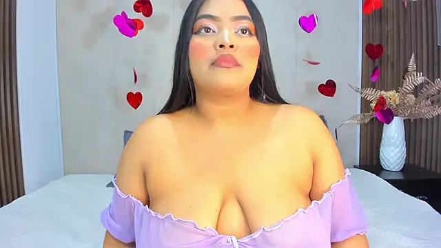 RileyDolly online show from 02-25-26, 03:27