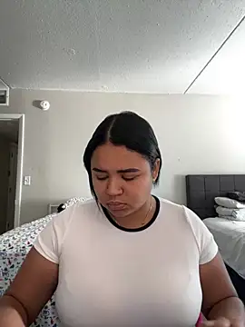 Curvyhot1315 online show from 09-26-25, 06:45