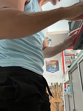 Terra-22cm online show from 10-22-25, 01:55