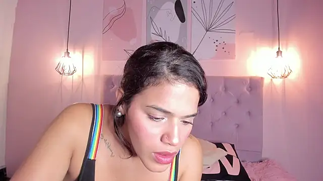 Snapshot of ATENA_JB chatting on 11-11-25, 03:06 ATENA JB online show from 11-11-25, 03:06