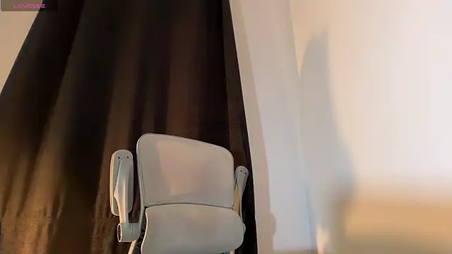 Angel bunny2 online show from 11-28-25, 03:20