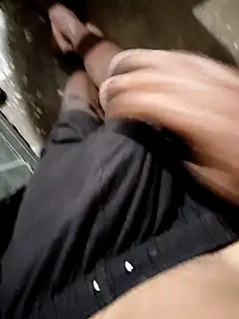 RAYI Queen 4 online show from 11-29-25, 03:59