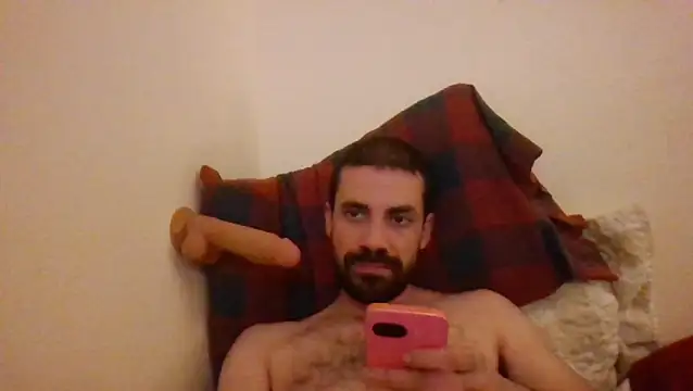 Snapshot of MartyTheSmarty chatting on 12-04-25, 01:48 MartyTheSmarty online show from 12-04-25, 01:48