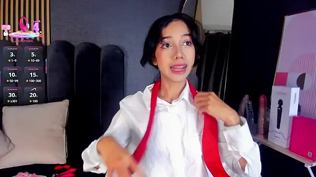 Snapshot of Gina_77 chatting on 09-19-25, 01:45 Gina 77 online show from 09-19-25, 01:45