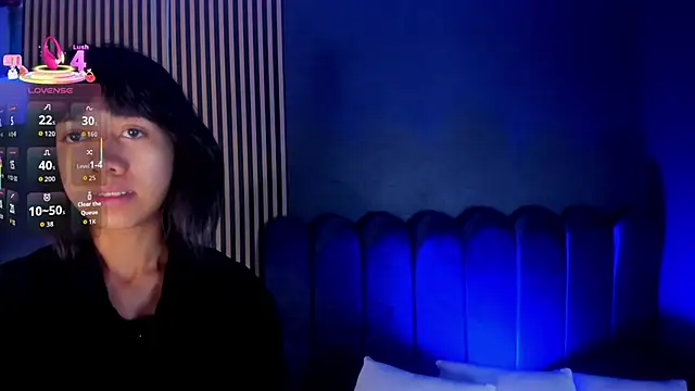 Snapshot of Gina_77 chatting on 10-14-25, 12:06 Gina 77 online show from 10-14-25, 12:06