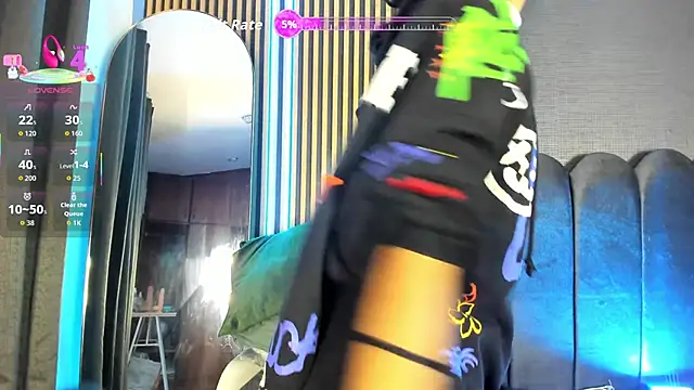 Snapshot of Gina_77 chatting on 12-13-25, 07:53 Gina 77 online show from 12-13-25, 07:53