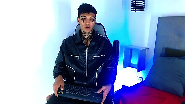 Rick Wade online show from 01-17-26, 03:44