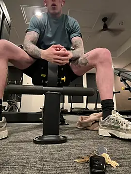 Bradddd73 online show from 05-20-26, 03:24