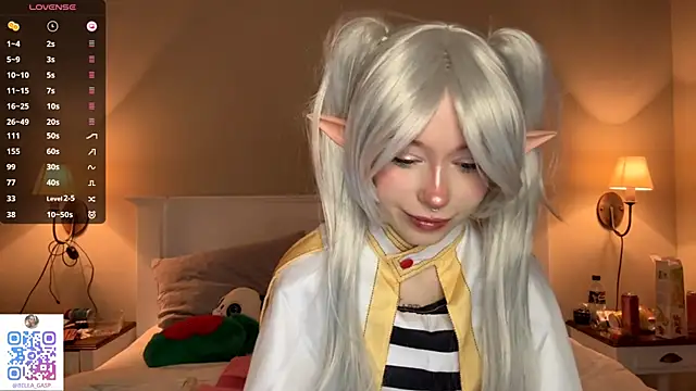 Snapshot of FlowMia chatting on 10-11-25, 05:22 FlowMia online show from 10-11-25, 05:22