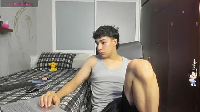 Snapshot of Noxx_starkK chatting on 11-02-25, 10:45 Noxx starkK online show from 11-02-25, 10:45