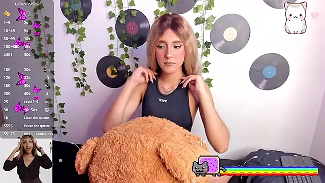 Amy Moonlight online show from 10-02-25, 10:06