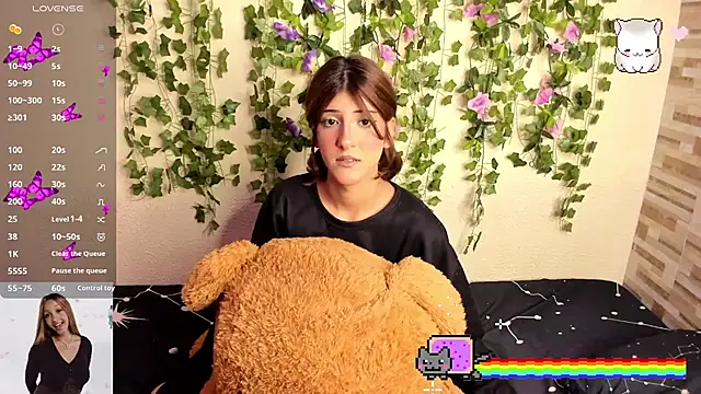 Amy Moonlight online show from 11-20-25, 09:58