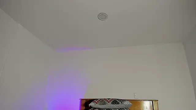 SusanClarck online show from 11-23-25, 05:51