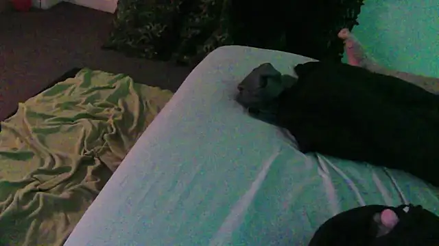 Wir2002Paar online show from 11-23-25, 09:09