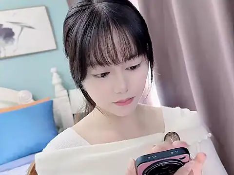 sarah111 online show from 11-14-25, 03:27