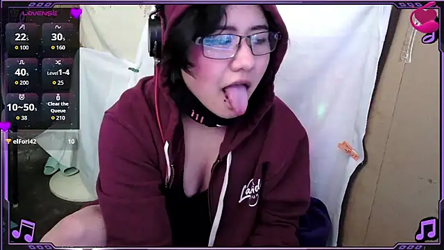 Snapshot of Ftm_Bunny chatting on 03-22-26, 02:09 Ftm Bunny online show from 03-22-26, 02:09