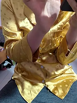 Snapshot of sasud2 chatting on 11-10-25, 01:59 sasud2 online show from 11-10-25, 01:59