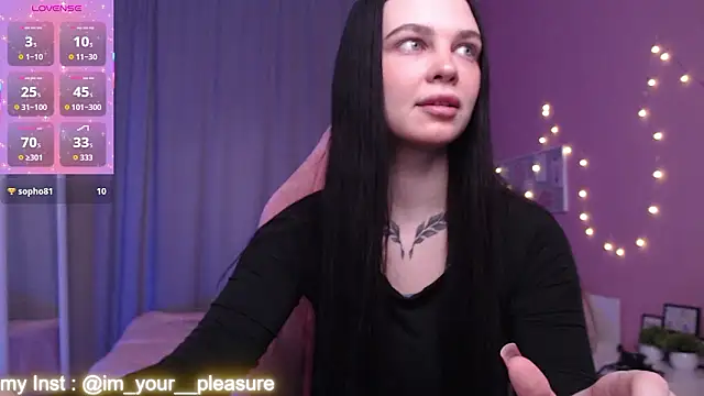 Michela Fruet online show from 03-08-26, 01:03