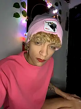 Bryan ale22 online show from 10-06-25, 05:49