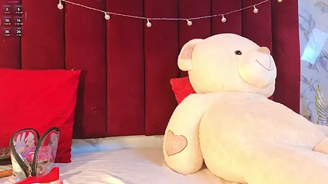 PrincePoppy online show from 10-25-25, 08:36