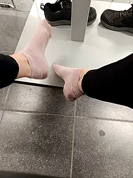 Teafeet online show from 03-10-26, 02:22