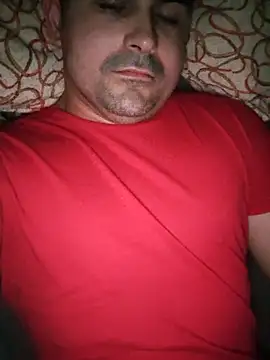 Snapshot of Bradd_32 chatting on 04-01-26, 06:14 Bradd 32 online show from 04-01-26, 06:14