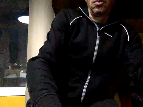 adiluci1 online show from 11-23-25, 03:39