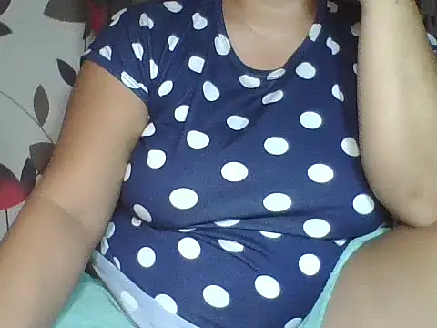 Snapshot of sweety_pilipina chatting on 10-24-25, 08:49 sweety pilipina online show from 10-24-25, 08:49