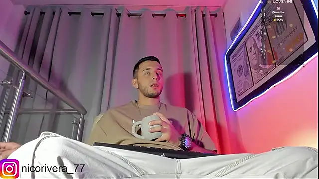 nico rivera online show from 04-07-26, 02:45