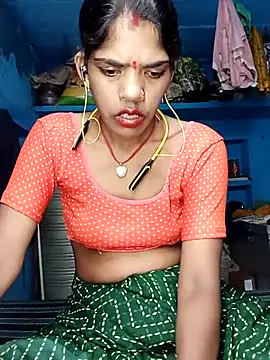 Snapshot of HOTFARSI chatting on 09-08-25, 04:06 HOTFARSI online show from 09-08-25, 04:06