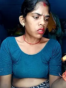 Snapshot of HOTFARSI chatting on 10-03-25, 12:57 HOTFARSI online show from 10-03-25, 12:57